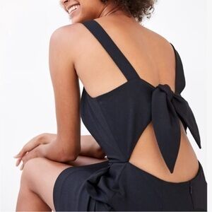 ▶️ Aritzia Wilfred ◀️ Ecoulement Dress- Noir